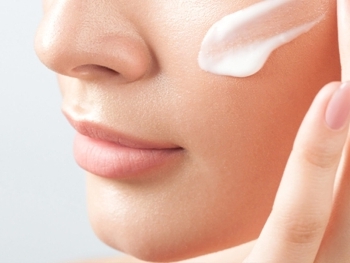 Say Goodbye to Dark Spots: The Best Korean Solution for Hyperpigmentation in the U.S. image