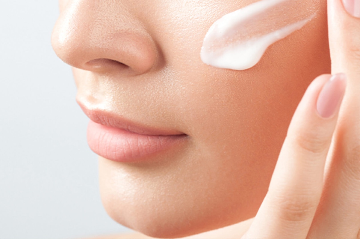 Say Goodbye to Dark Spots: The Best Korean Solution for Hyperpigmentation in the U.S. hero image